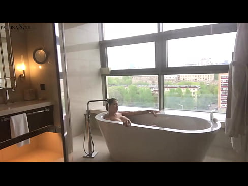 ❤️ Milžiniškas kūdikis aistringai masturbuoja savo putę vonios kambaryje Dulkinimo video prie mūsų lt.passiveincome1.ru