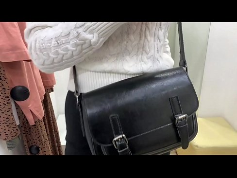 ❤️ Vieša jaunos kalės FeralBerry masturbacija su dildo aprangos kambaryje Dulkinimo video prie mūsų lt.passiveincome1.ru