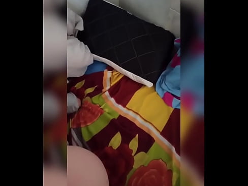 ❤️ Mano kambariokė lieka namuose viena, nes jos vyras atostogauja, o aš pasinaudoju proga ją išdulkinti ir užpildyti jos užpakalį pienu Dulkinimo video prie mūsų lt.passiveincome1.ru